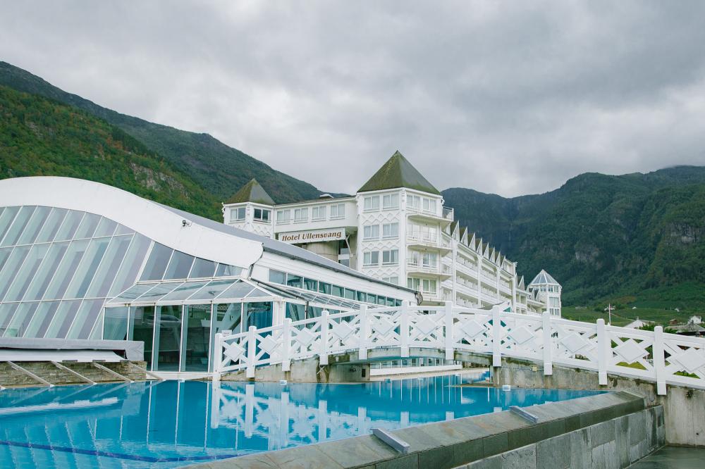 Hotel Ullensvang w Norwegii potrzebuje 3 wykwalifikowanych kucharzy
