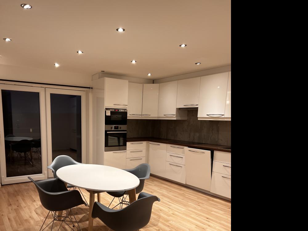 Mieszkanie do wynajęcia 115 m2,3 sypialnie,parking, zwierzęta dozwolone