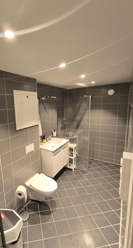 Pokój do wynajęcia. 7-8 m². Cena 6000 koron norweskich.