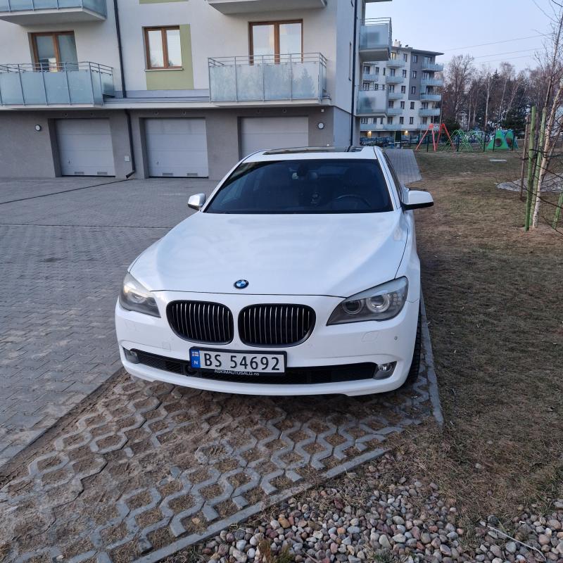 Sprzedam BMW7 F01