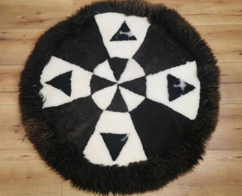 Okrągłe ręcznie robione dywaniki „Patchwork”
