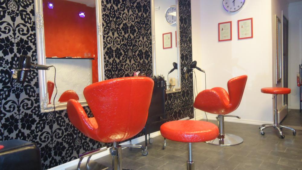 Salon Fryzjerski REVOLUTION