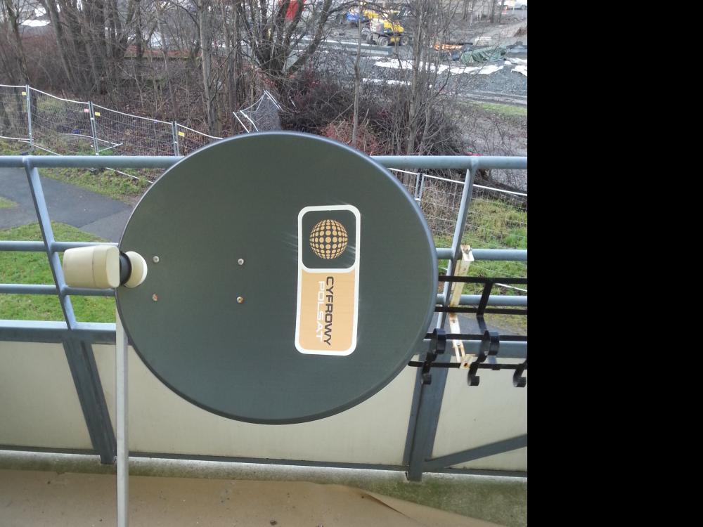 Antena satelitarna