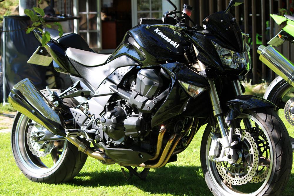 SPRZEDAM MOTOR KAWASAKI Z 1000