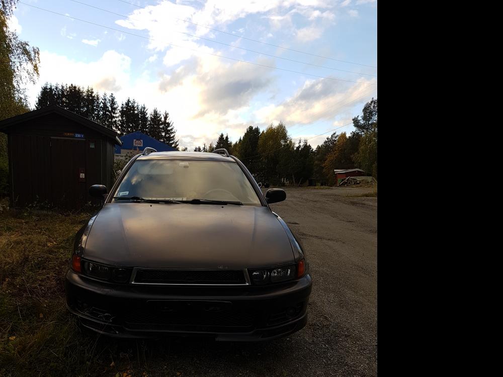 Mitsubishi Galant