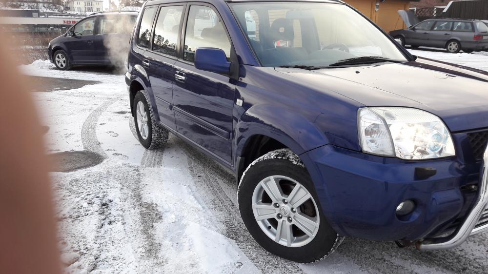 NISSAN X-TRAL 2005