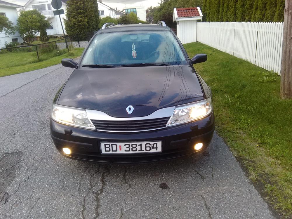Renault Laguna kombi 1,6 bęzyna 2004 rok