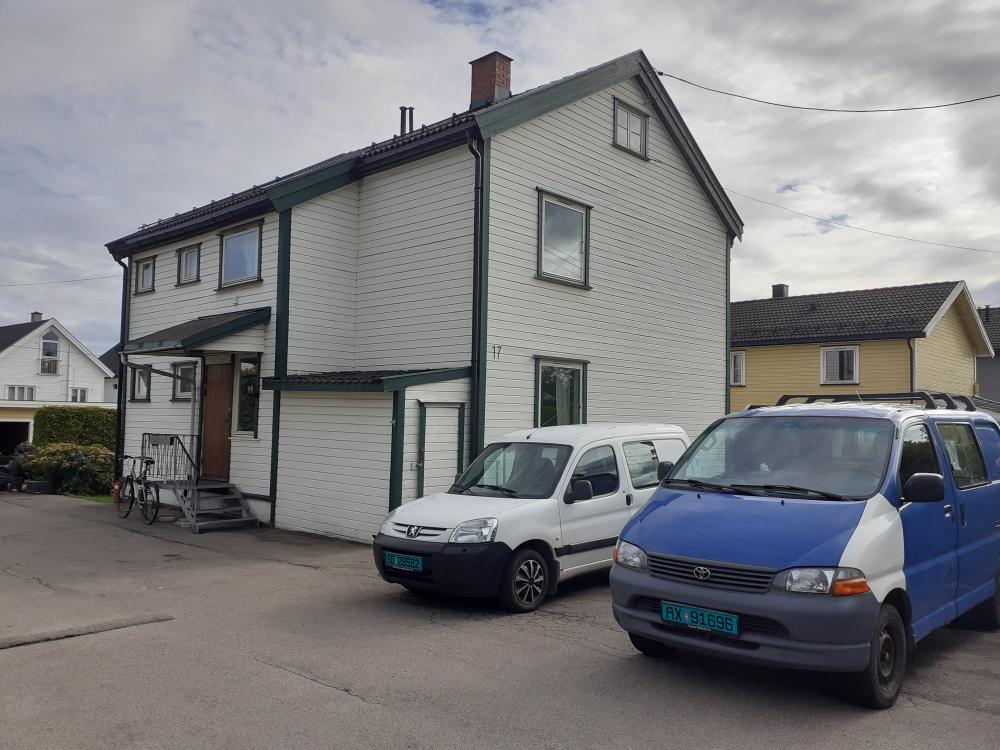 pokoj 5400NOK. Midtveien17a. 0583 Oslo