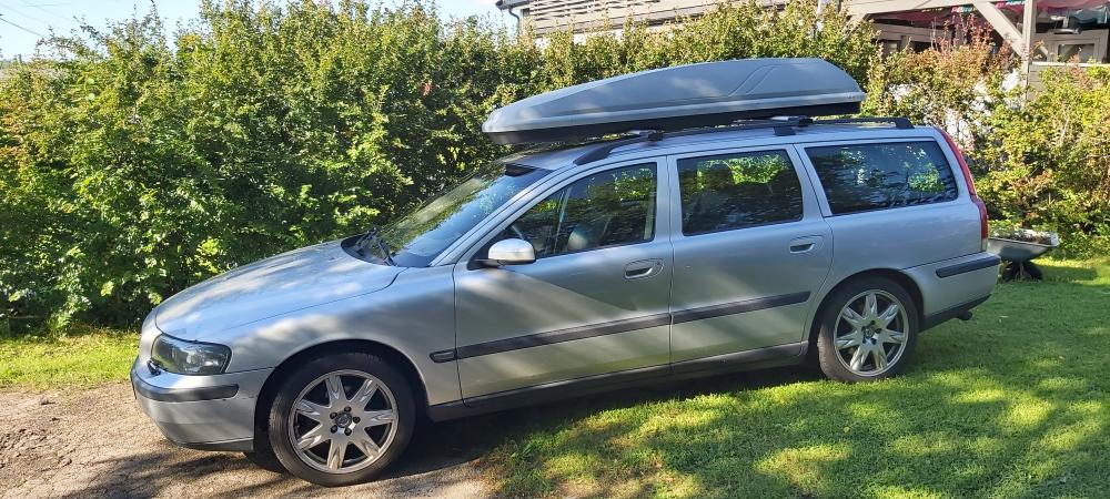 Sprzedam Volvo v70 2003r