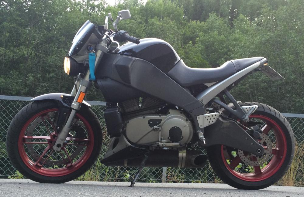 Buell ( Harley Davidson )